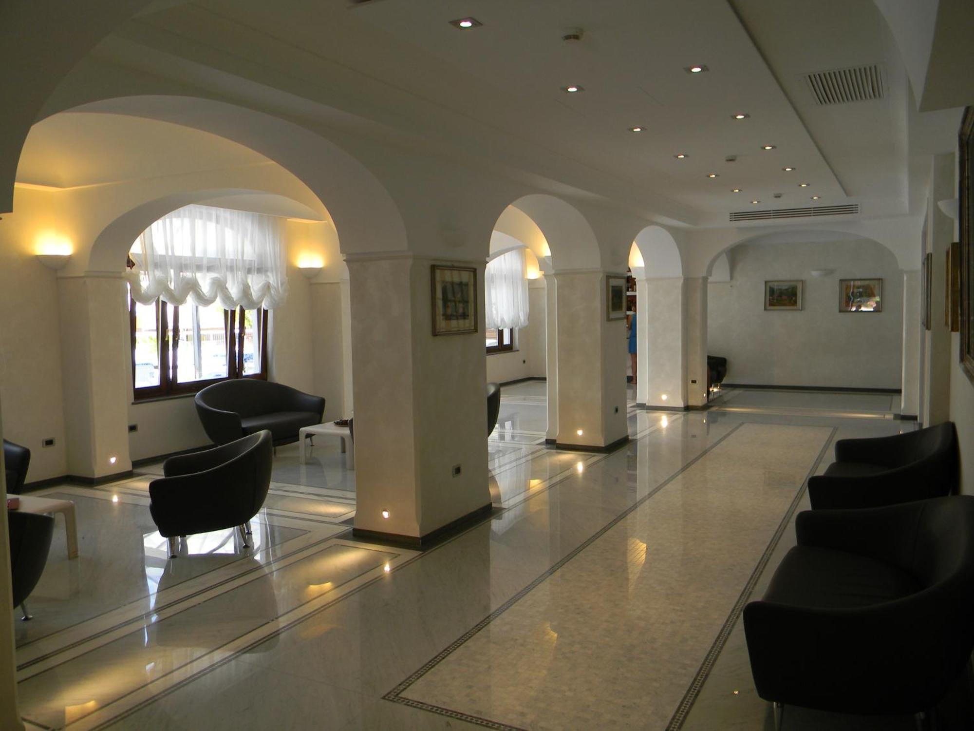 Hotel Talao Scalea Exterior photo